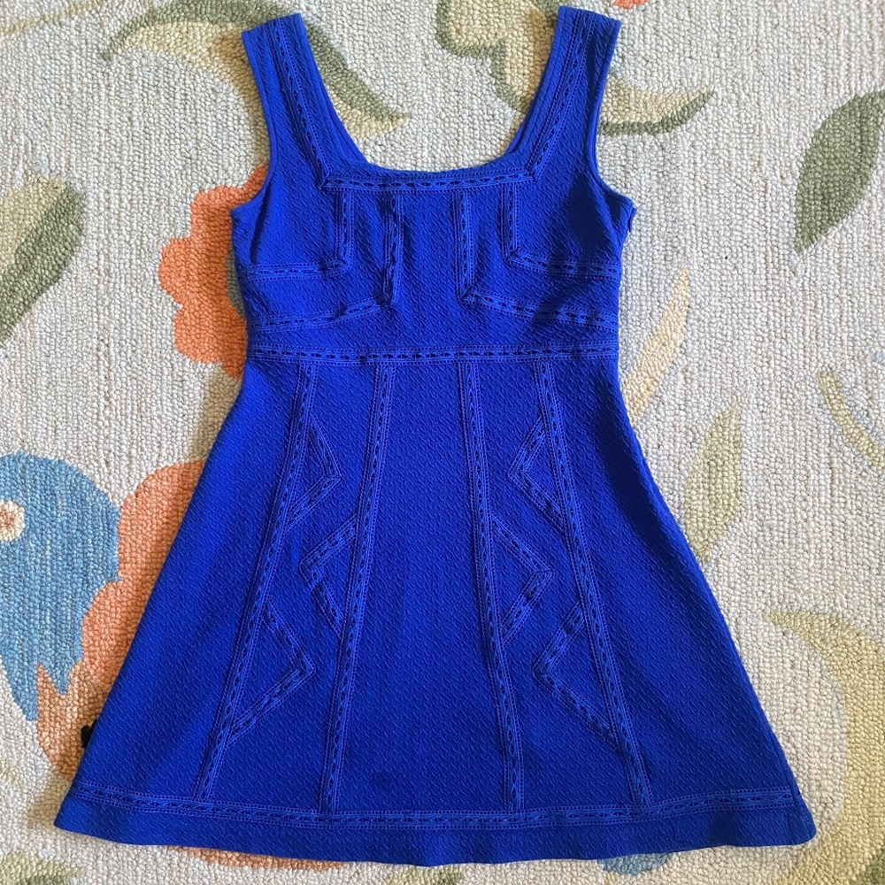Anthro I Maeve I Emma Dress I Blue Motif I 2016 I RUNS SMALL
